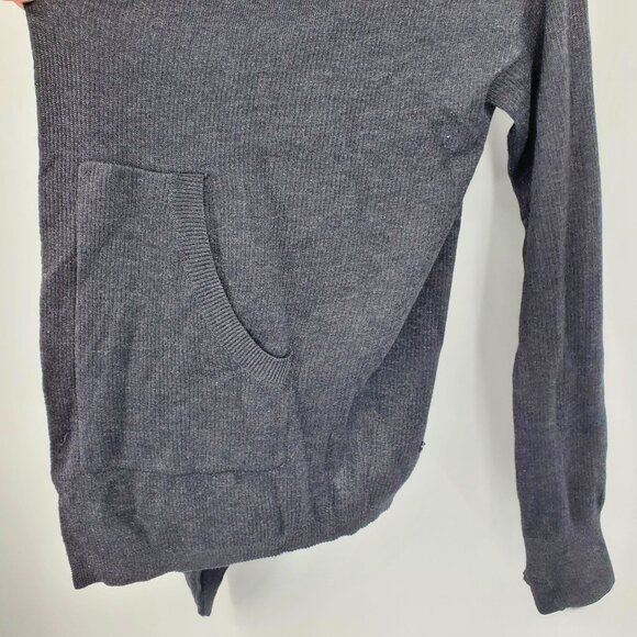 lululemon athletica Charcoal and Slate Reversible Cardigan - Picture 9 of 9